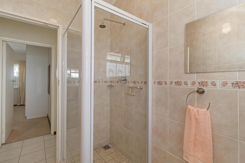 2 Bedroom Property for Sale in Fish Hoek Western Cape